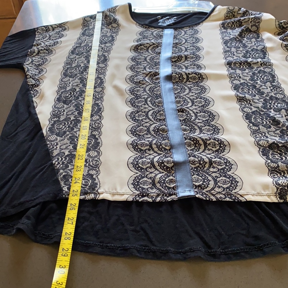 Chico’s Dressy Top sz 1 - Picture 6 of 6
